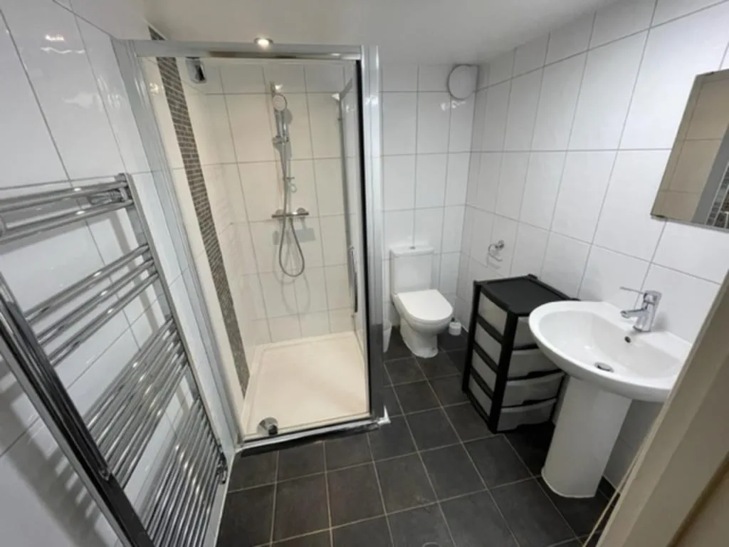 7 bedroom apartment for rent