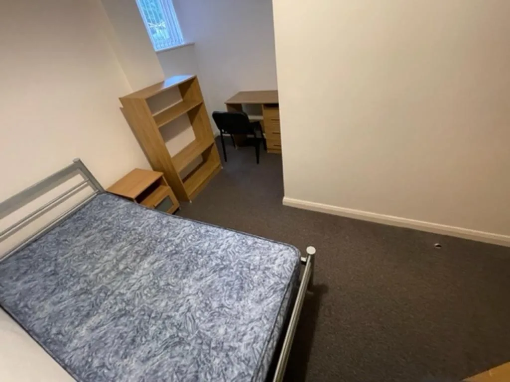 7 bedroom apartment for rent