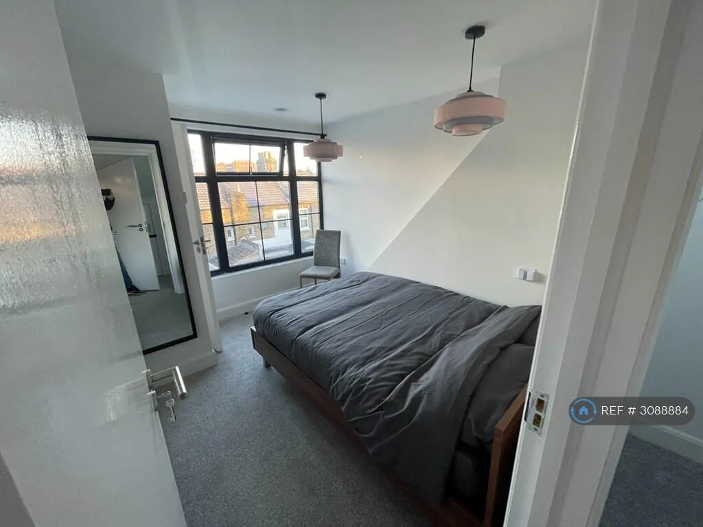 4 bedroom terraced house for rent