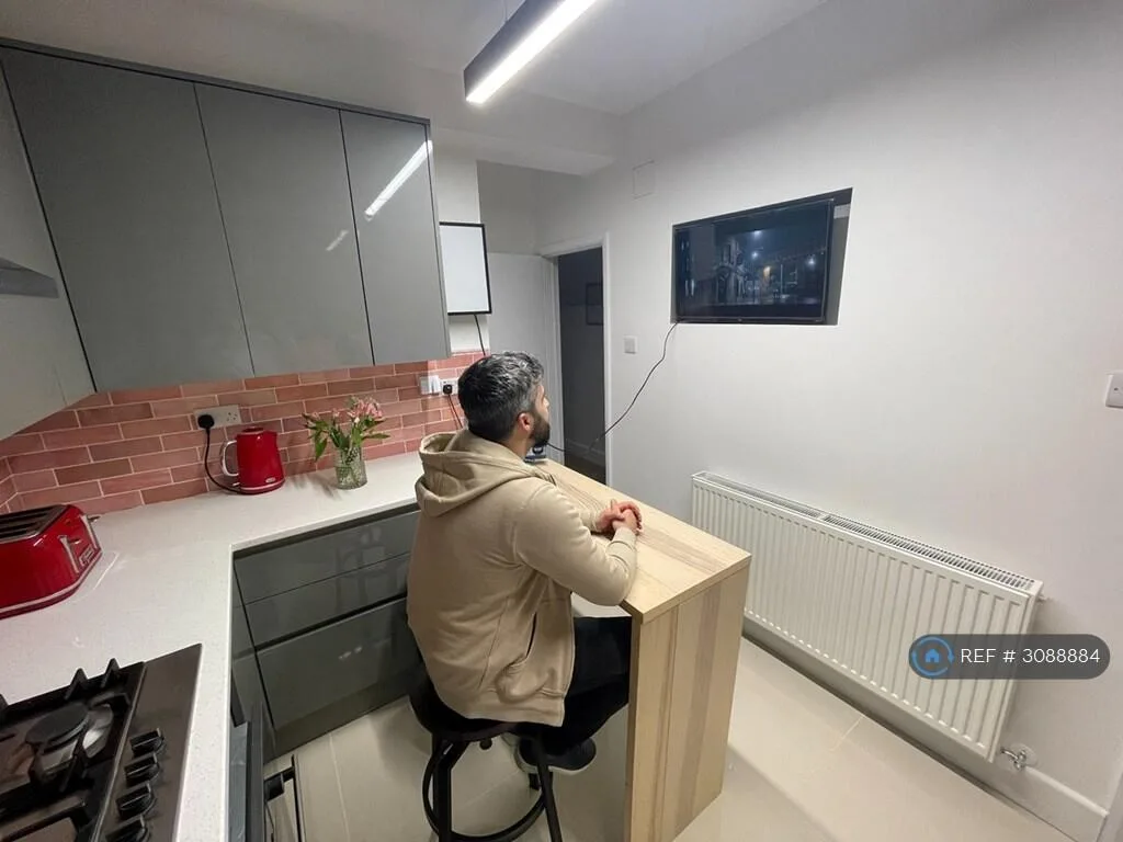 4 bedroom terraced house for rent