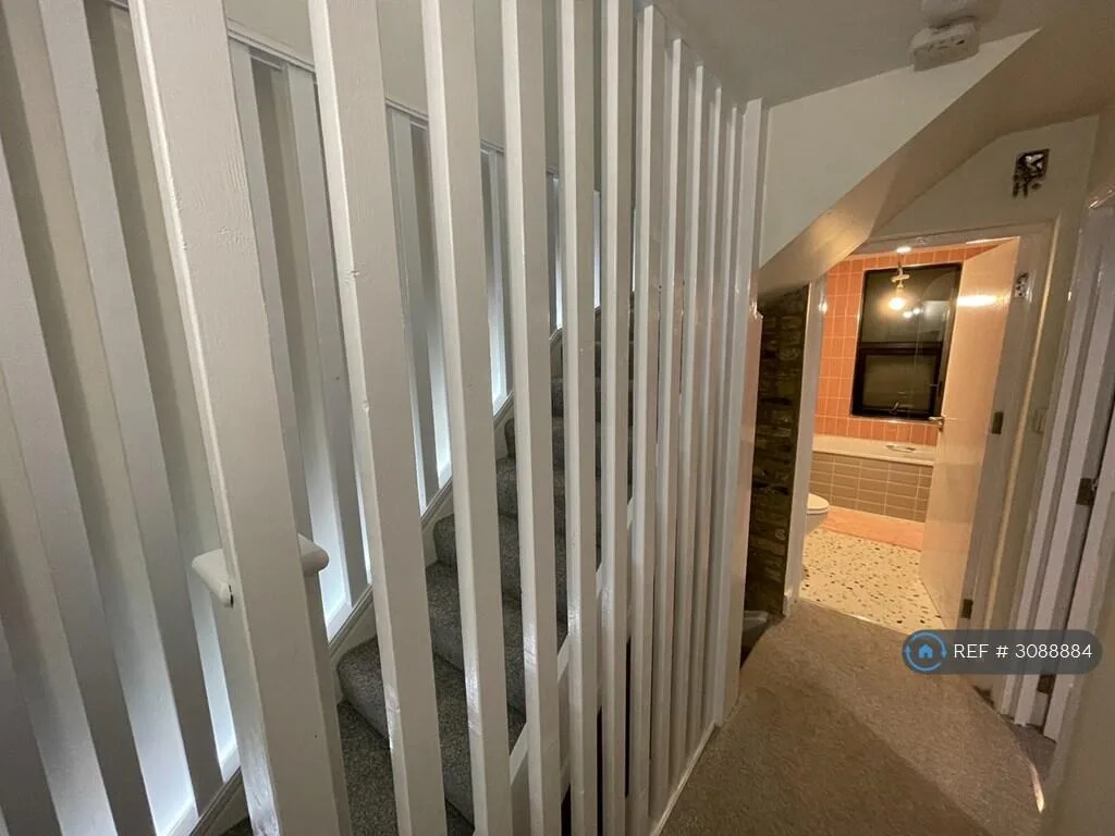 4 bedroom terraced house for rent