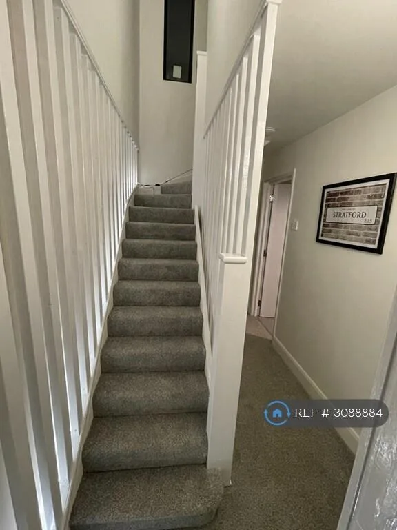 4 bedroom terraced house for rent