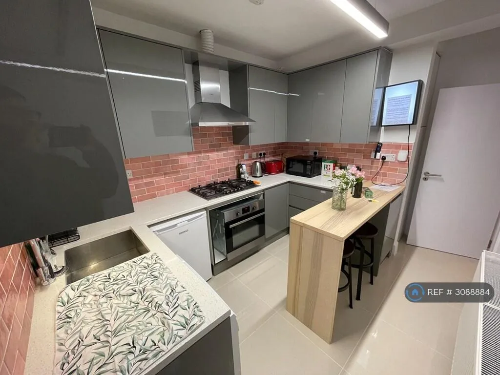 4 bedroom terraced house for rent