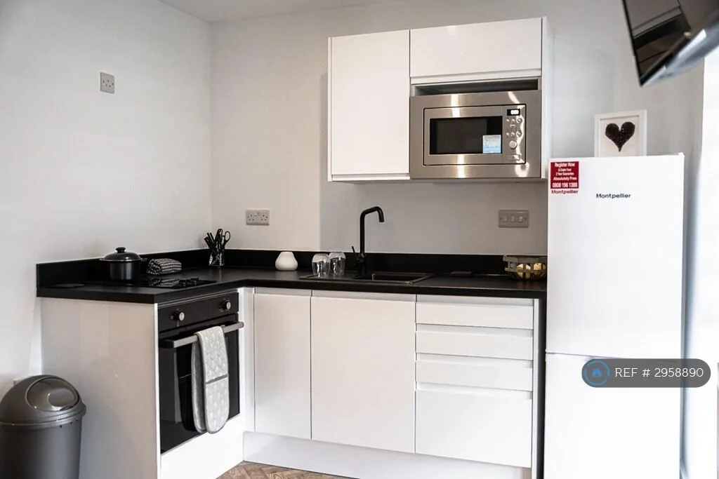 Studio flat for rent