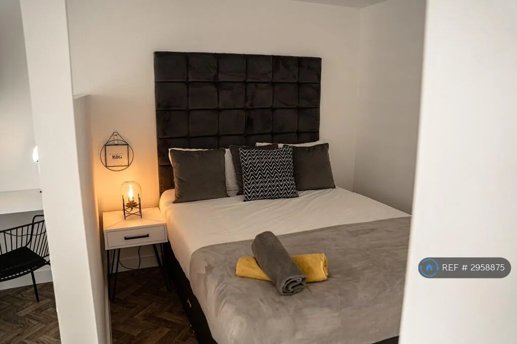 Studio flat for rent