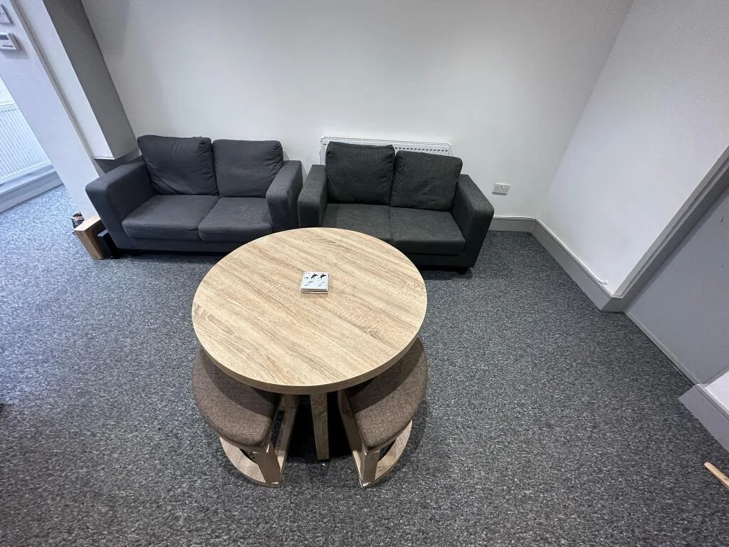 4 bedroom flat for rent