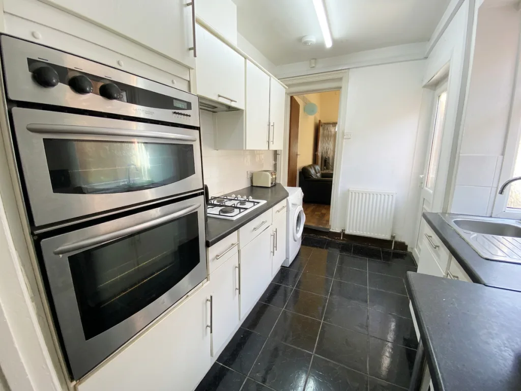 4 bedroom house for rent