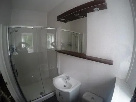 6 bedroom house for rent