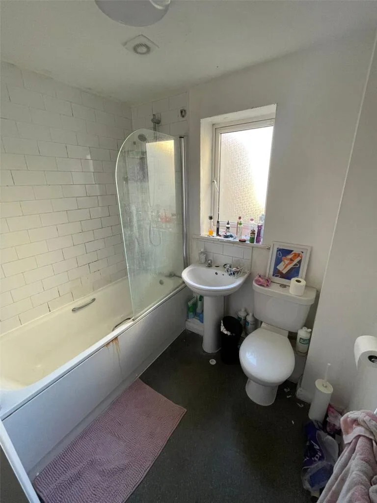 3 bedroom apartment for rent