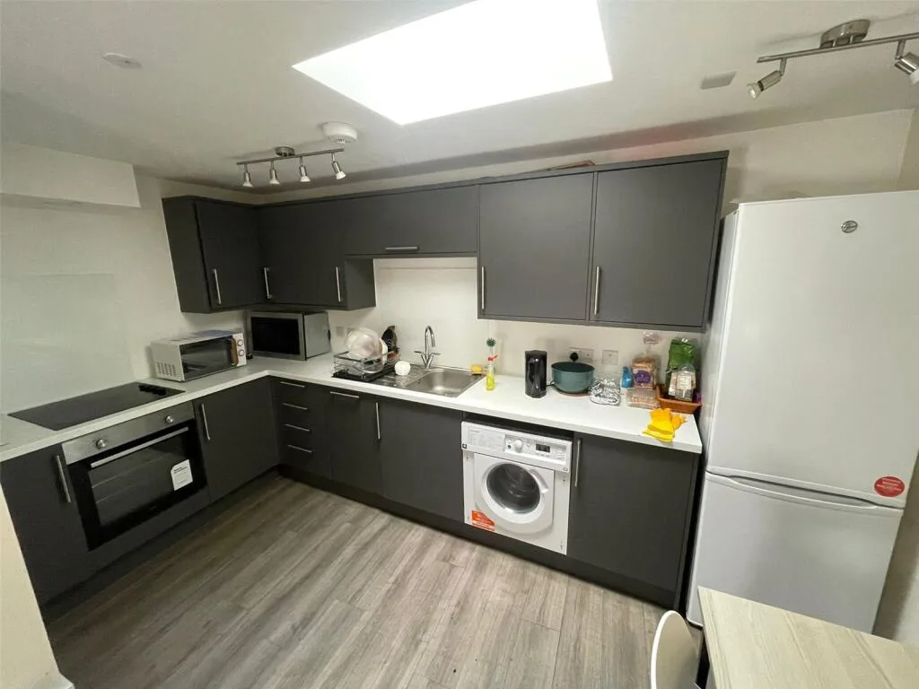 3 bedroom apartment for rent