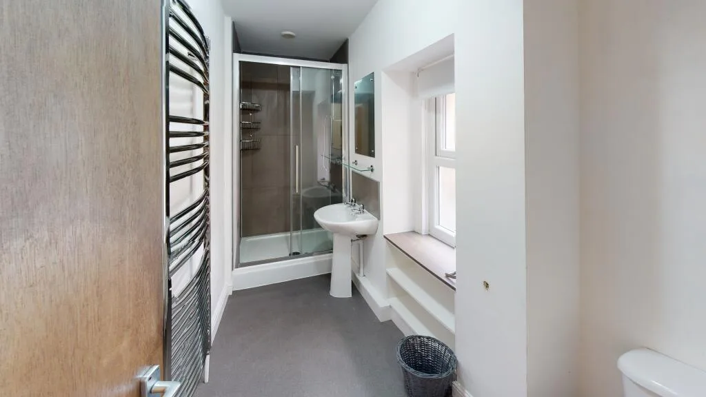 4 bedroom apartment for rent