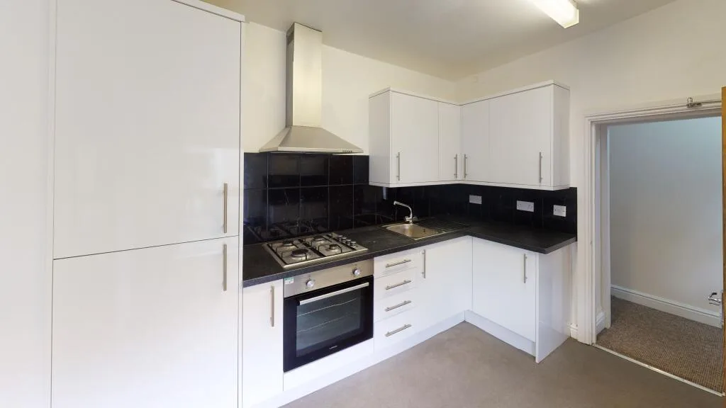 4 bedroom apartment for rent