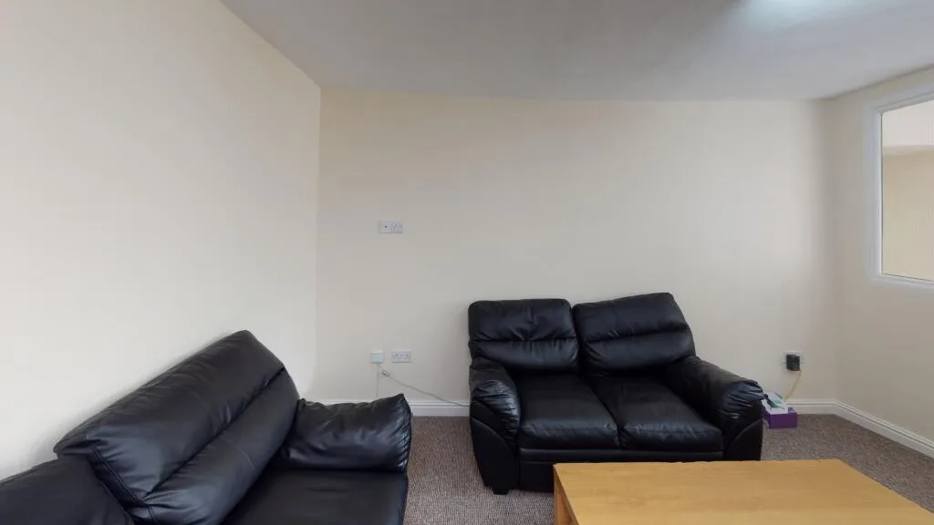 4 bedroom apartment for rent