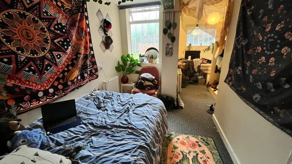 9 bedroom house for rent