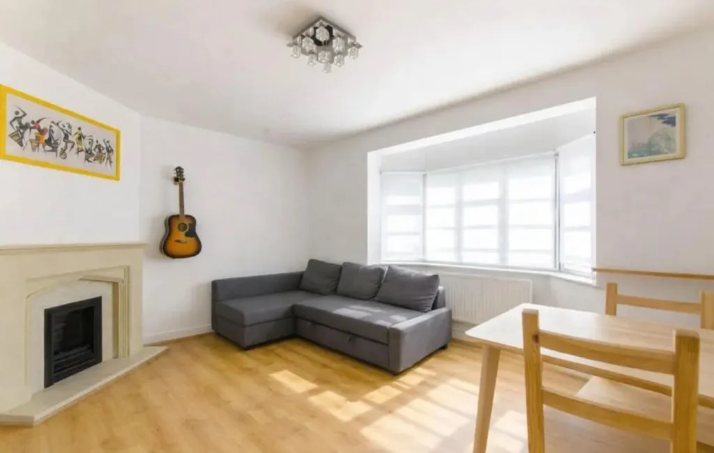 2 bedroom flat for rent