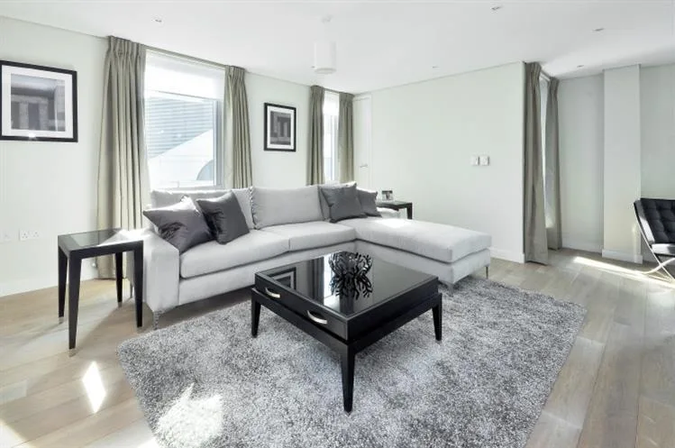 4 bedroom flat for rent