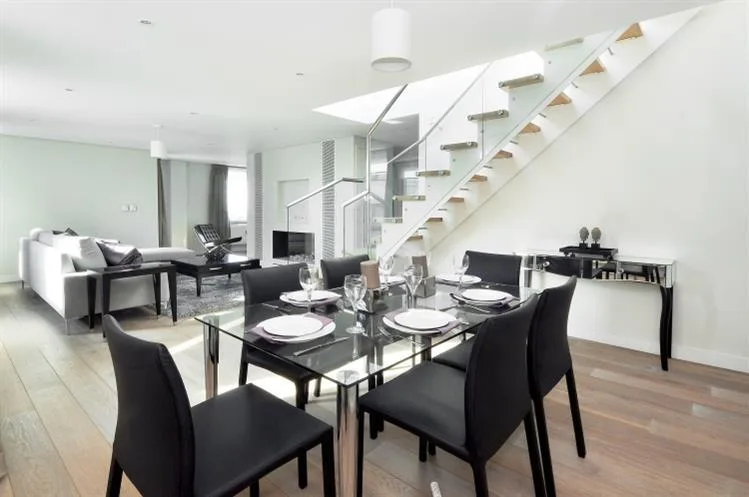 4 bedroom flat for rent