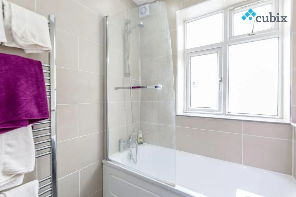 3 bedroom flat for rent