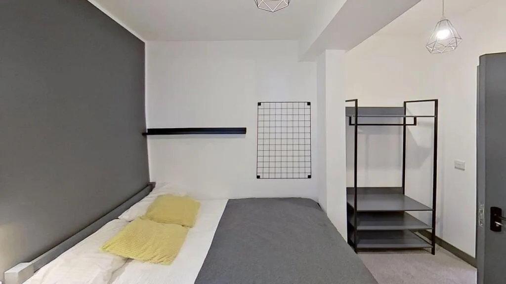6 bedroom terraced house for rent