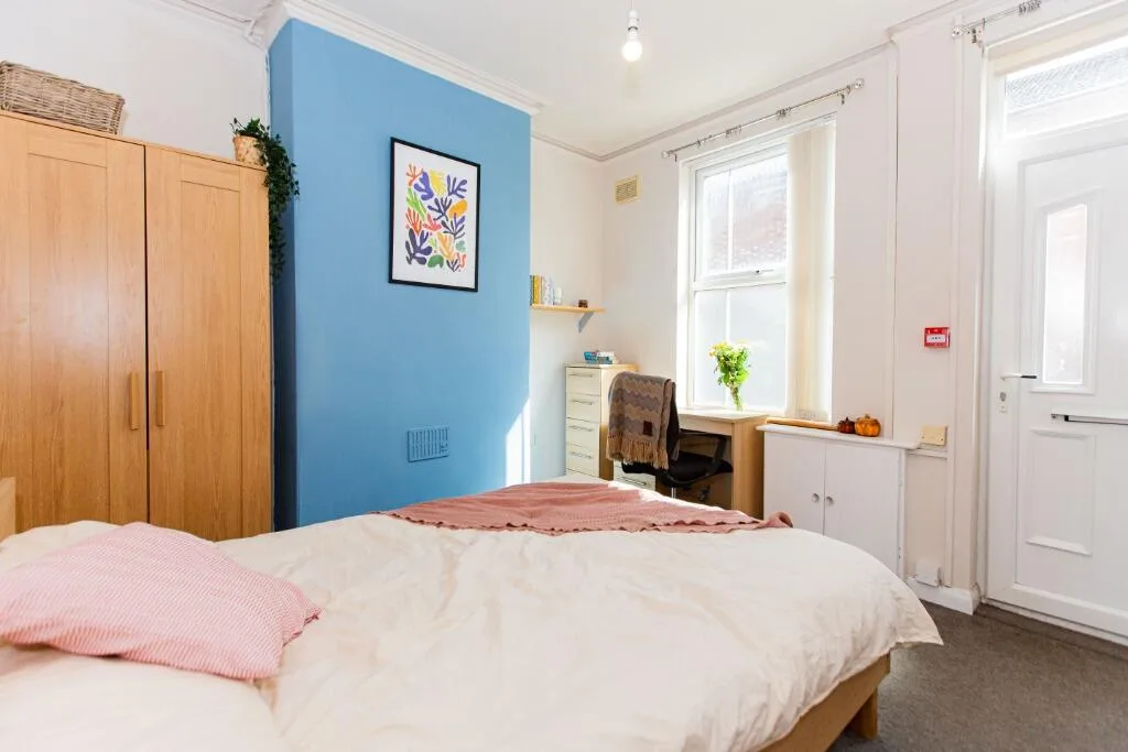 4 bedroom flat for rent
