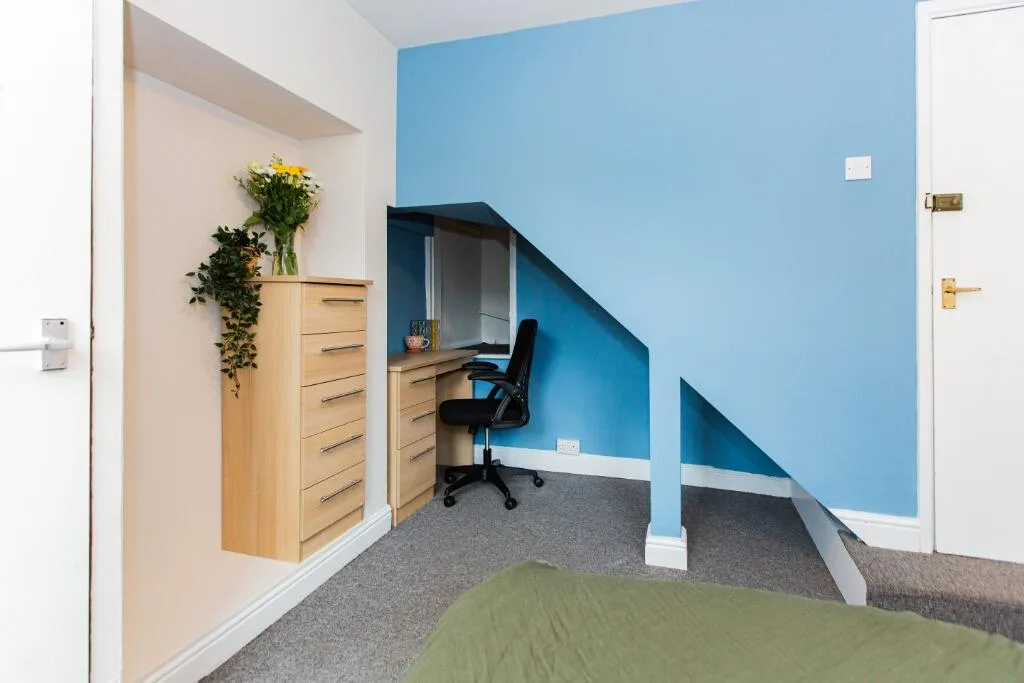 4 bedroom flat for rent