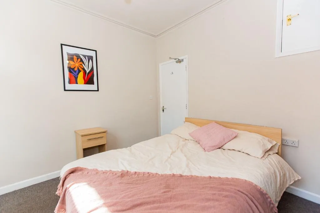 4 bedroom flat for rent