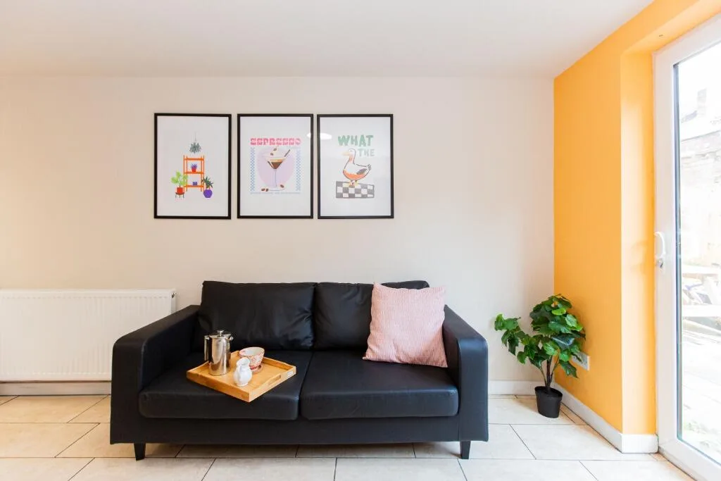 5 bedroom detached house for rent