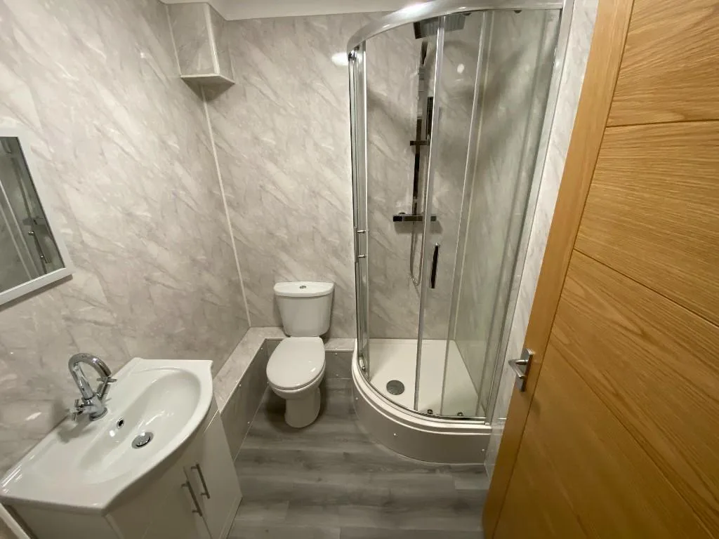 4 bedroom ground floor flat for rent