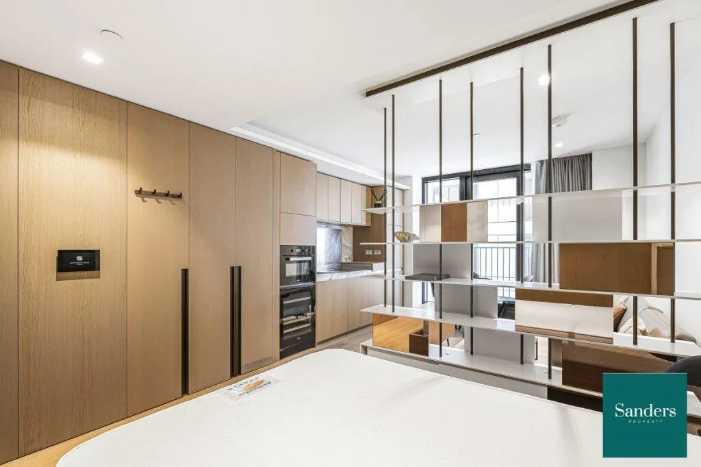 Studio flat for rent