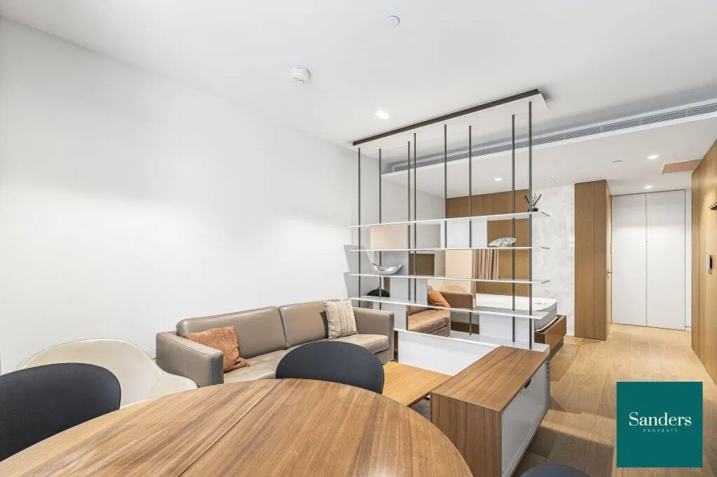 Studio flat for rent