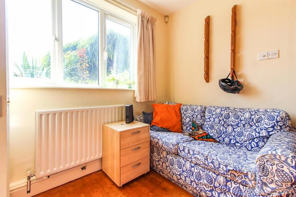 4 bedroom terraced house for rent