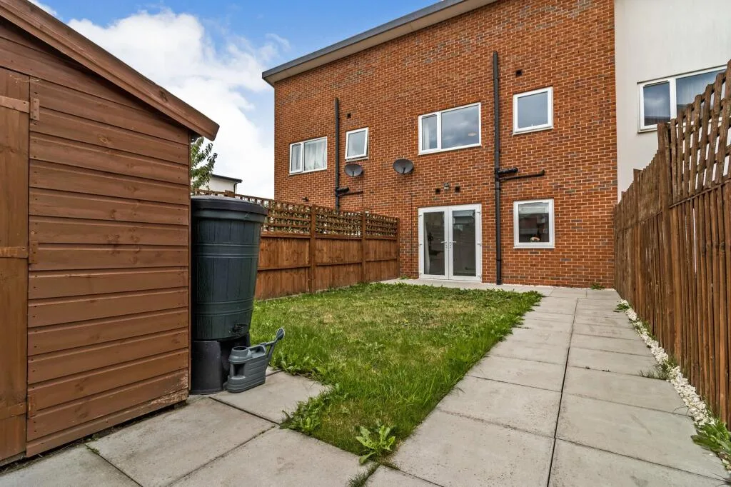 2 bedroom terraced house for rent