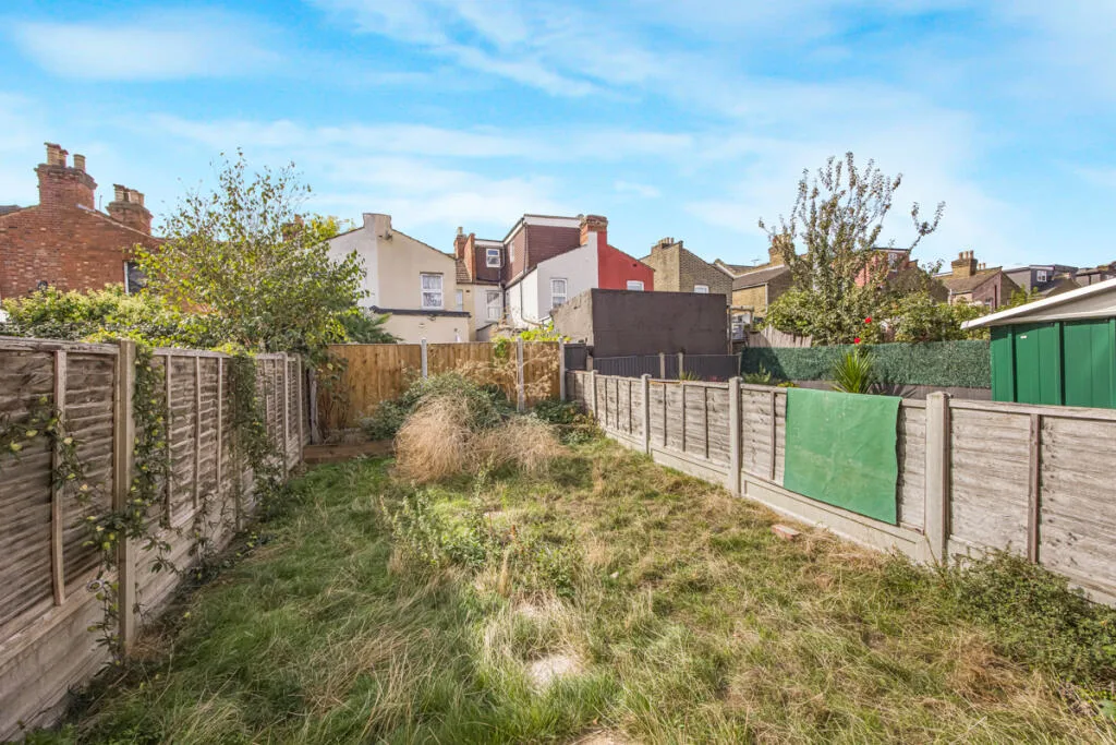 3 bedroom terraced house for rent