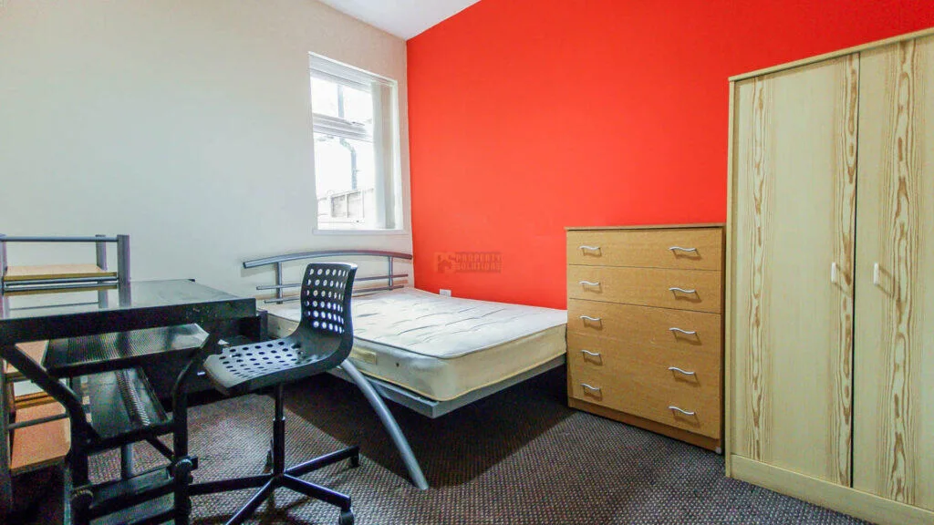 6 bedroom terraced house for rent