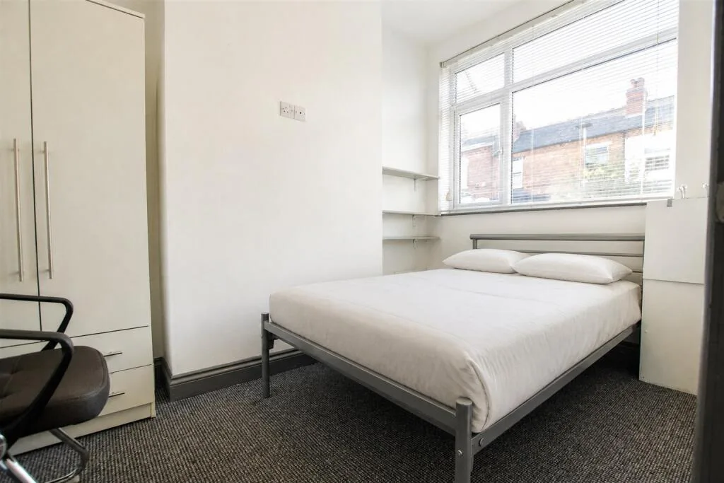 4 bedroom house for rent