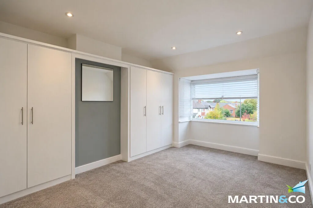 4 bedroom semi-detached house for rent