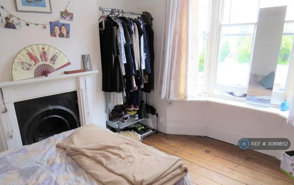 5 bedroom terraced house for rent