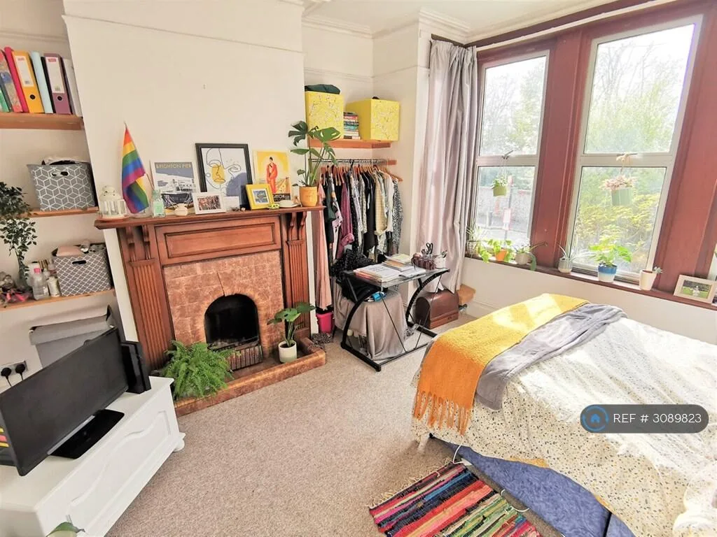 5 bedroom terraced house for rent