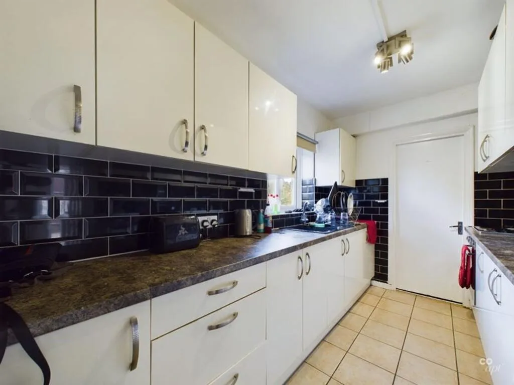 1 bedroom semi-detached house for rent