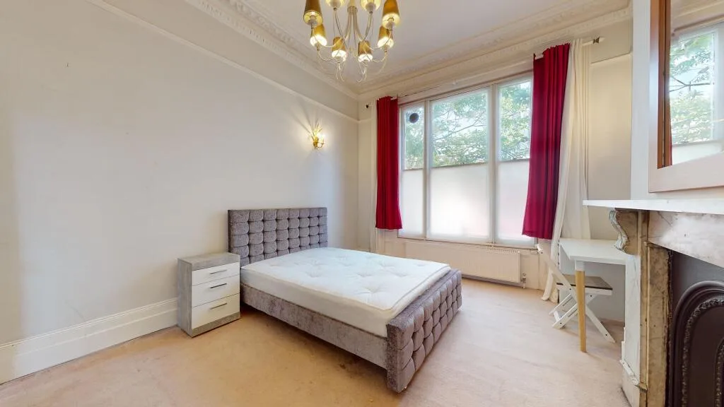 3 bedroom flat for rent