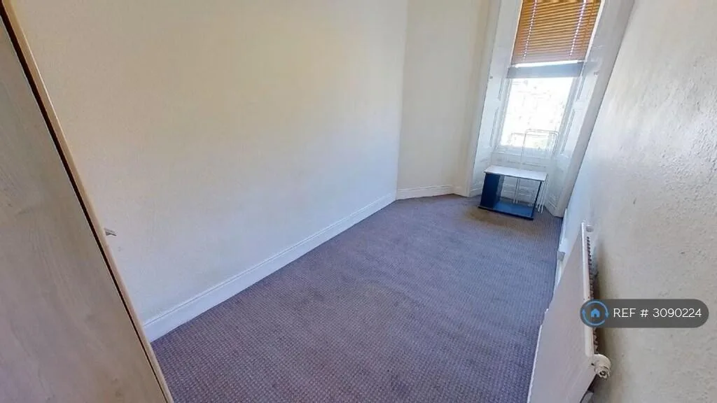 6 bedroom flat for rent