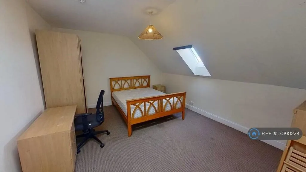 6 bedroom flat for rent