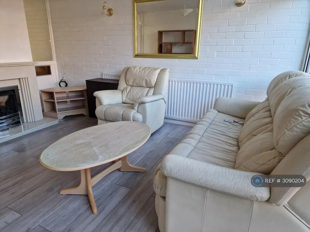 4 bedroom terraced house for rent