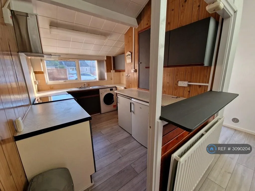 4 bedroom terraced house for rent