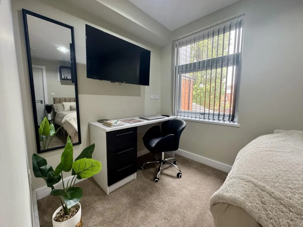7 bedroom house for rent