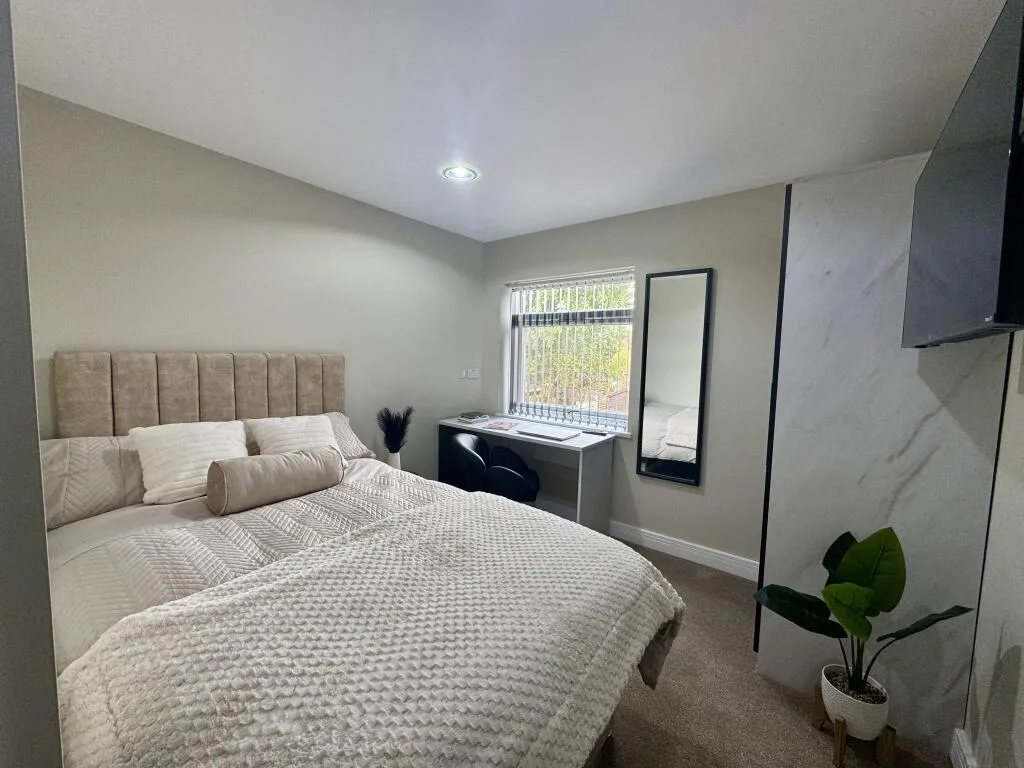7 bedroom house for rent