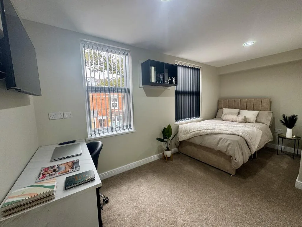 7 bedroom house for rent