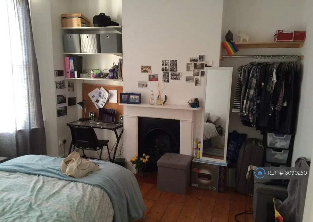 5 bedroom terraced house for rent