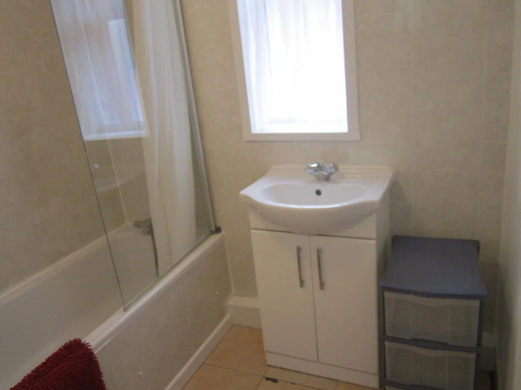 1 bedroom house for rent