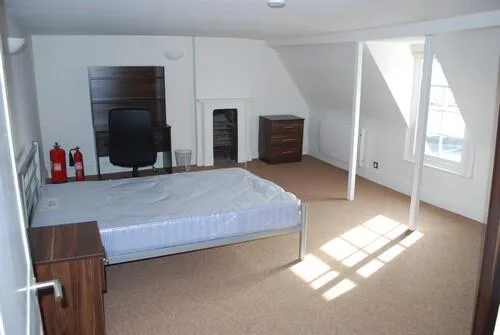7 bedroom apartment for rent